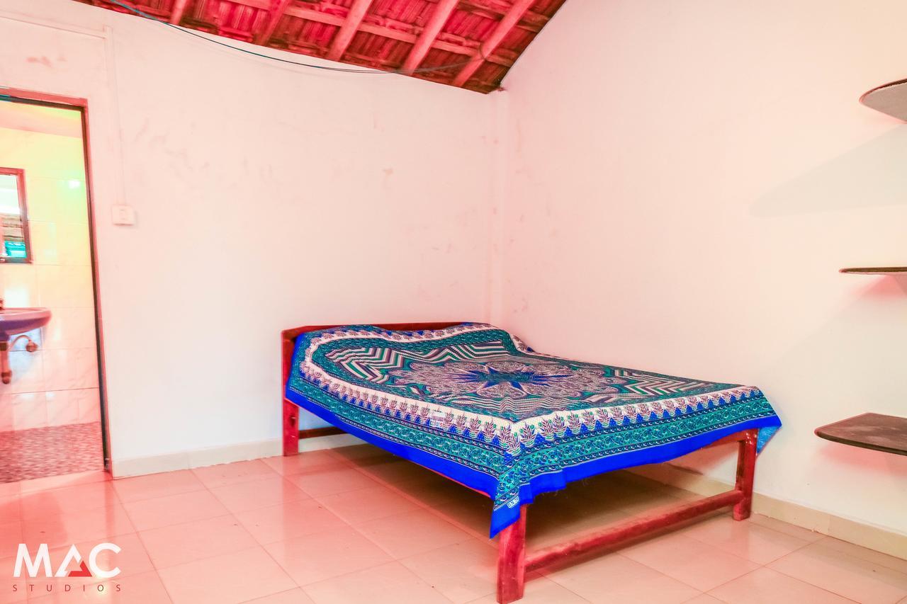 Pitruchaya Hotel Arambol Exterior photo